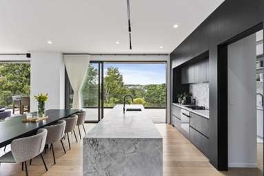 326 Flat Bush School Road_3