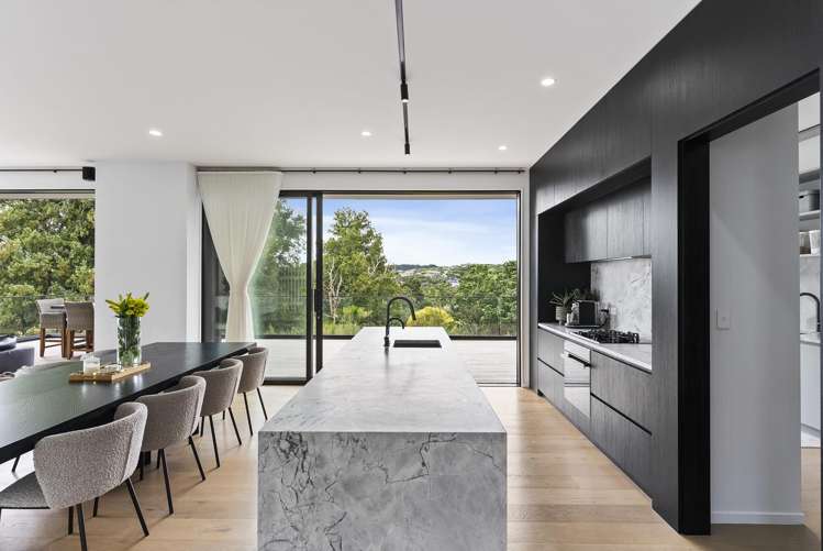 326 Flat Bush School Road Flat Bush_3