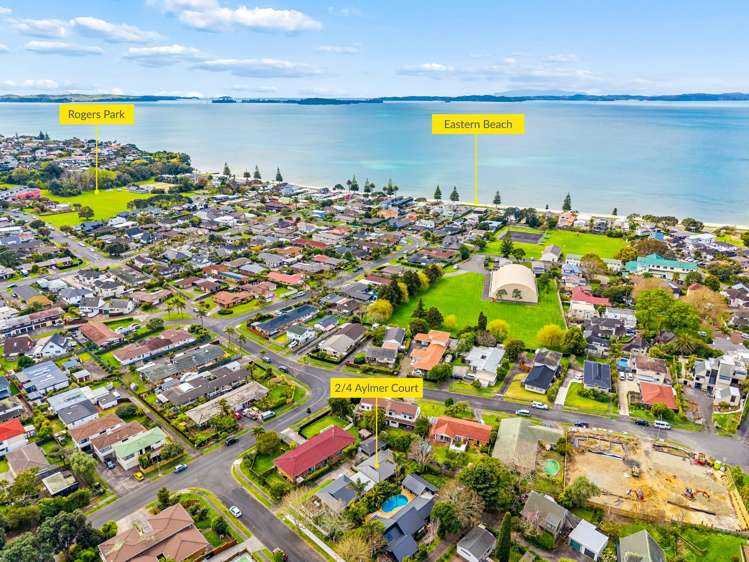 2/4 Aylmer Court Eastern Beach_20