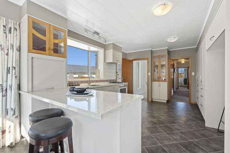 15 Clifton Drive Waitara_5