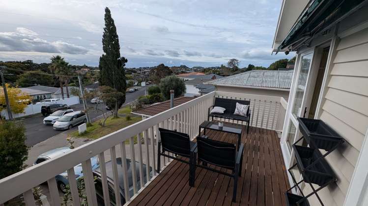 18 Eaton Road Hillsborough_14