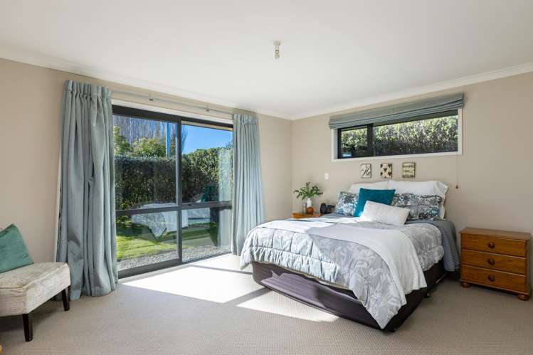 10 Balmoral Mews Springlands_25