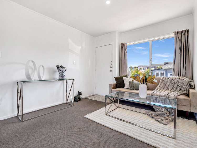 2/26 Arawa St New Lynn_1