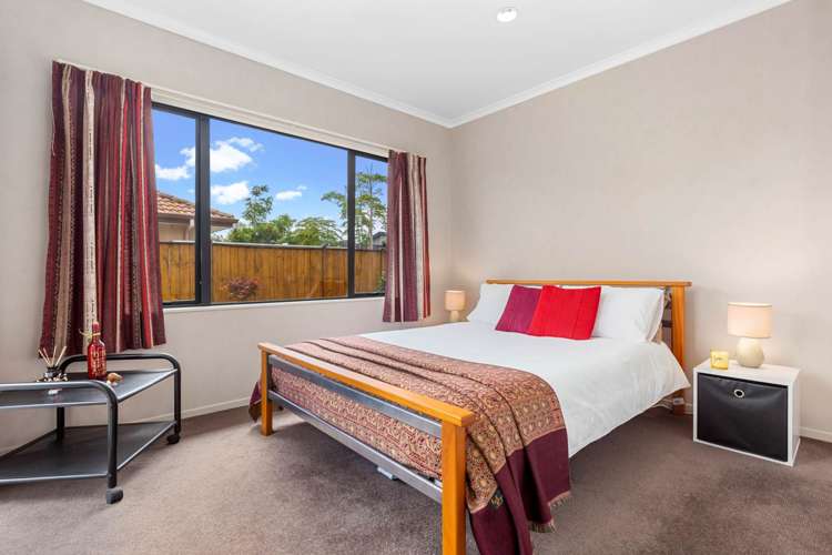 62 Aberdeen Crescent Wattle Downs_12