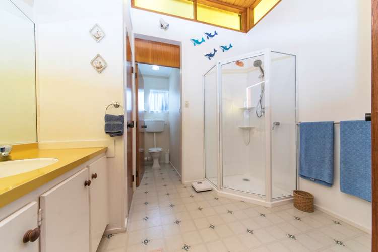 199 Godley Road Titirangi_11