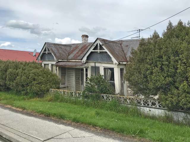 235 Clyde Street Balclutha_1