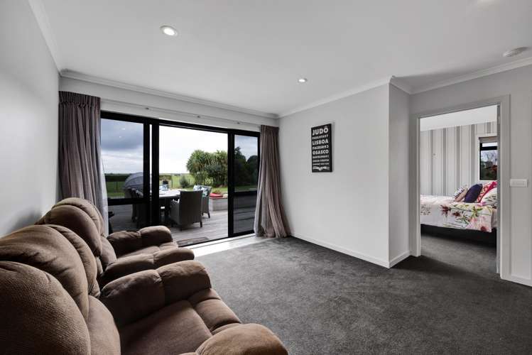 164 Brown Road Waitara_16