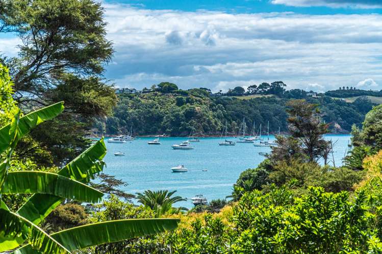 178 Ocean View Road Oneroa_1