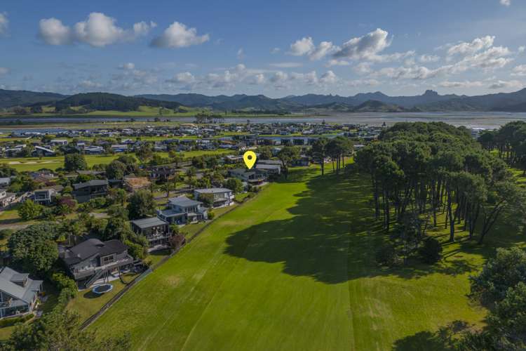 107 Mercury View Matarangi_31