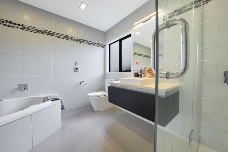 11 Mulroy Place Pinehill_17