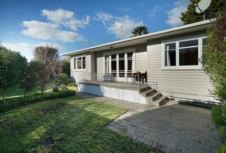 2/25 Manson Avenue Stoke_4