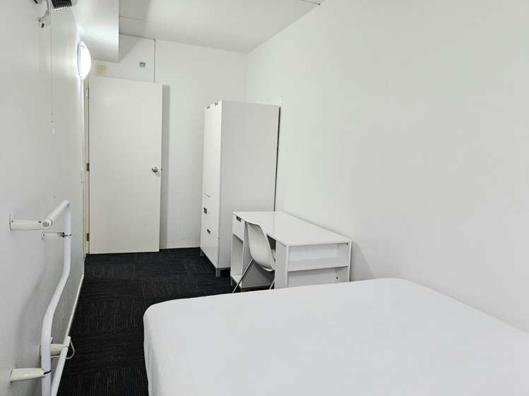 4C/15 Whitaker Place 10015_6