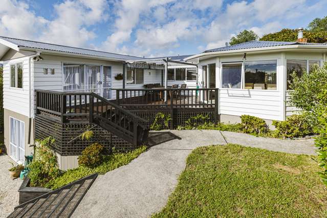 34 Colmar Road Mellons Bay_2