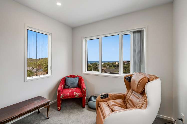 8 Rakau Views Orewa_12