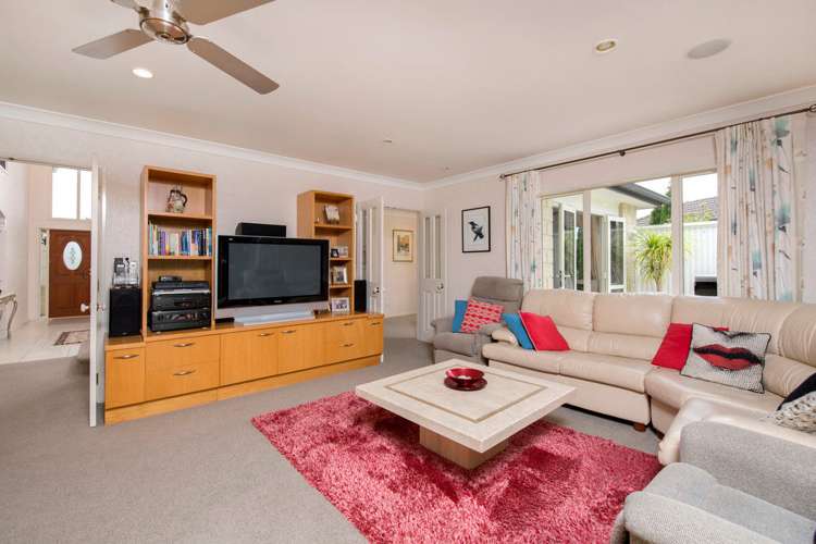 8 Bejoy Rise East Tamaki Heights_24