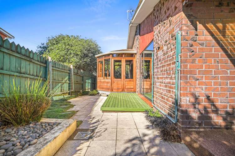 1/521 Beach Road Murrays Bay_14
