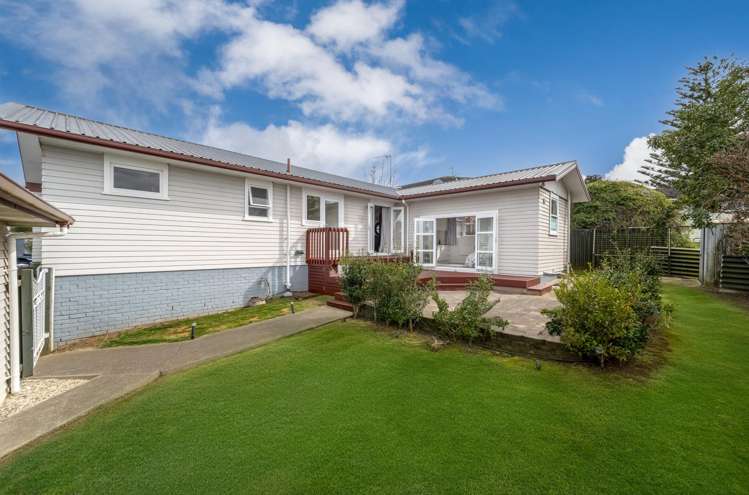 88 Gossamer Drive Pakuranga Heights_16
