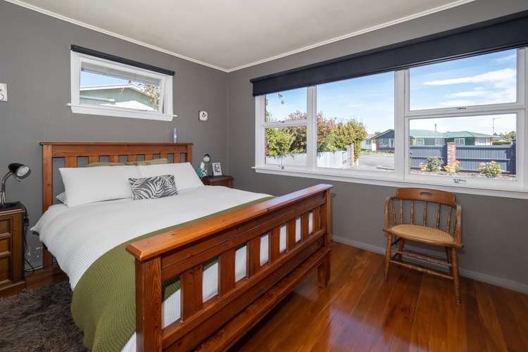 6 Mcnicol Crescent Allenton_12