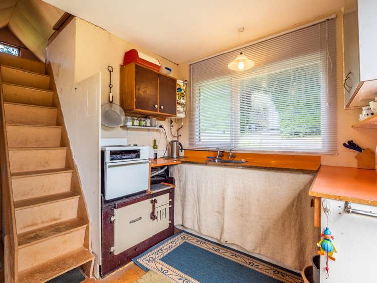 32 Peace Street Taieri Mouth_8