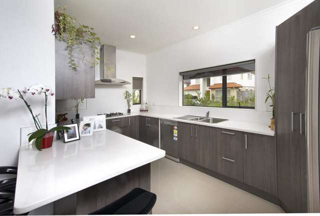 11 Agapanthus Place Flat Bush_3