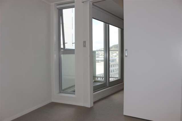 610/72-82 Taranaki Street 2185_4