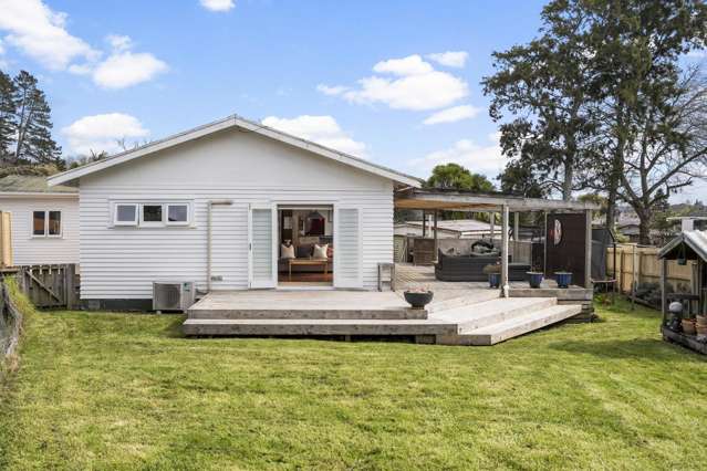 Quintessential Kiwi Bungalow | 1033sqm Site