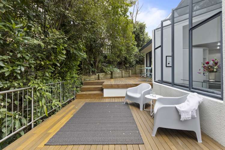 2/15 Wernham Place Northcote_13