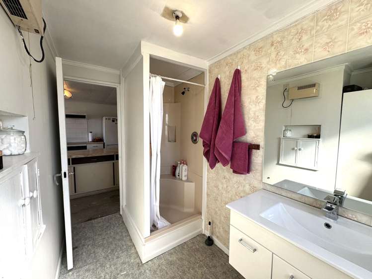 82 Salcombe Street Kaitangata_17