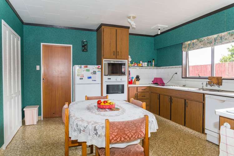 117 Guy Street Dannevirke_1