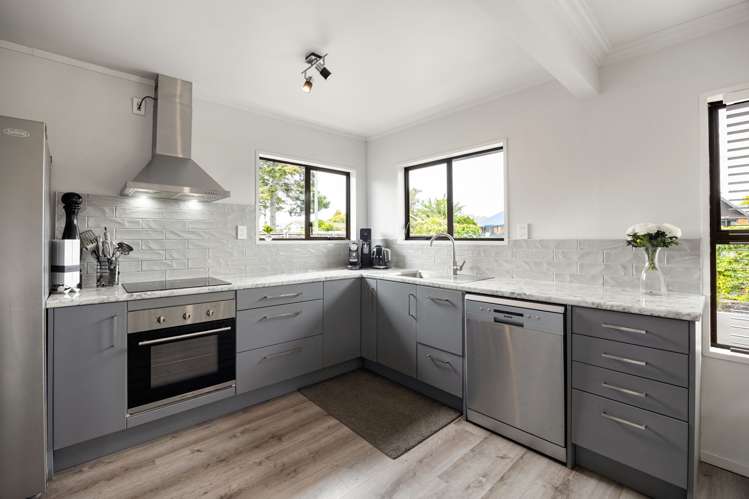 109 Comries Road Chartwell_3