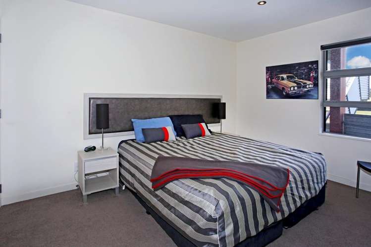402/20 Hampton Downs Road Hampton Downs_14