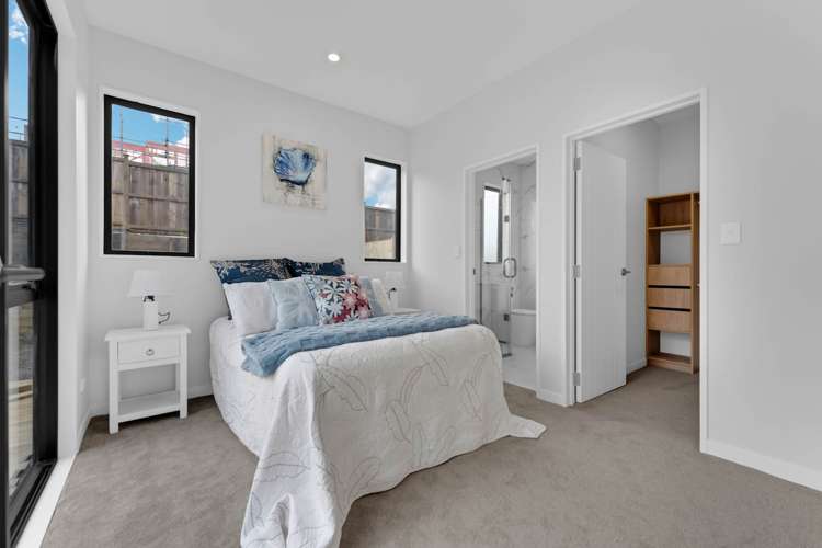 12 Tamure Road Flat Bush_24