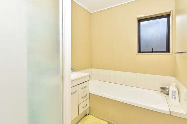 12 Fareti Place Mangere_4