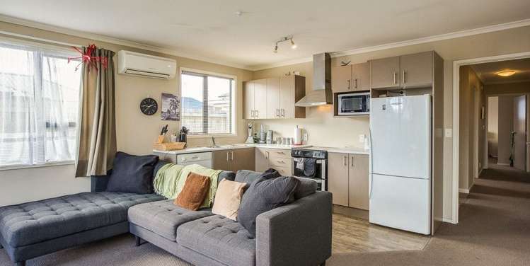 1/63 Royal Crescent Saint Kilda_7