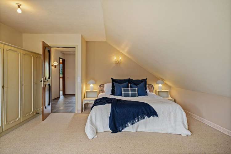 9 Cypress Court Kelvin Heights_42