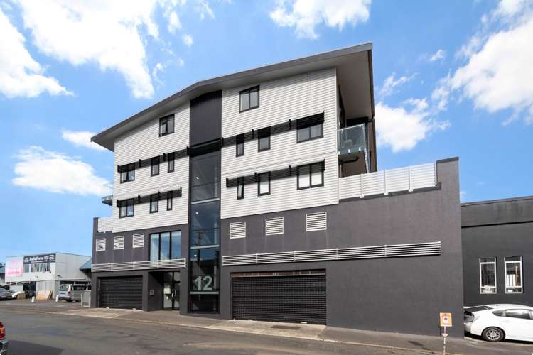 1C/12 Charles Street Mt Eden_13