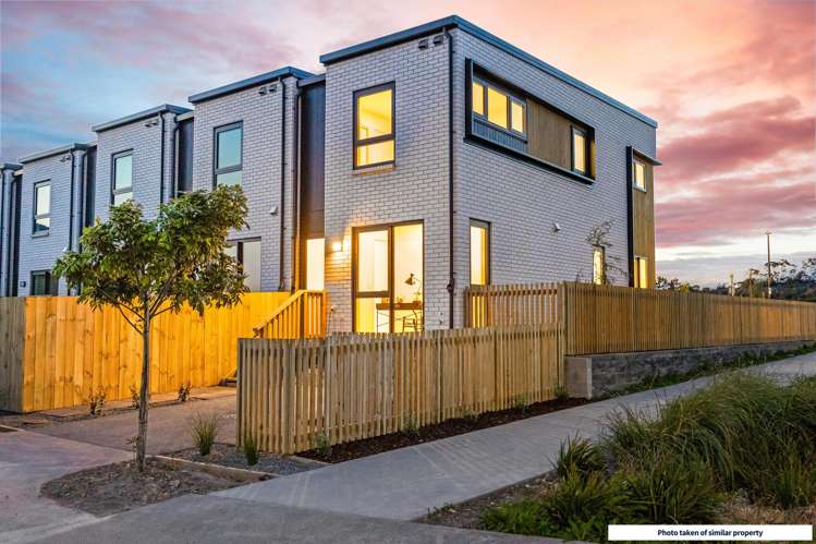 210 Henwood Road Westgate_13