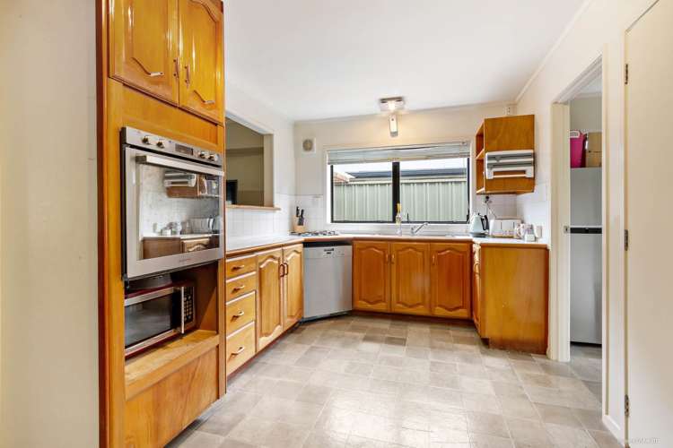 2/11 Smale Street Point Chevalier_3