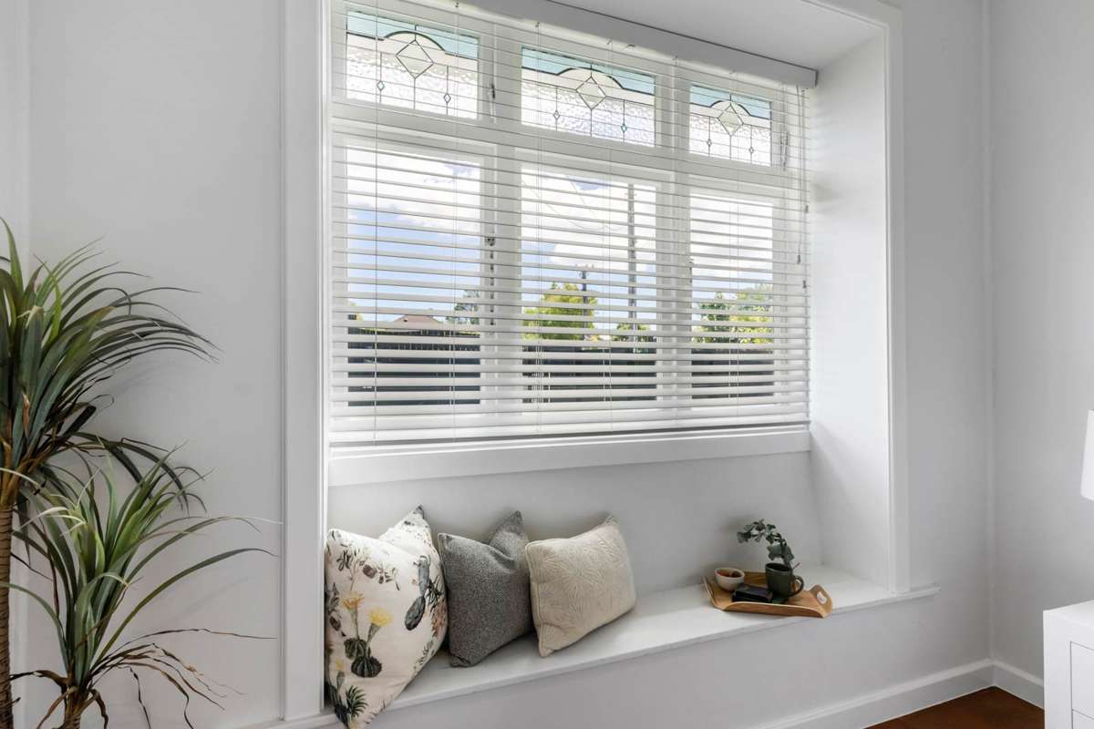 1584 Great North Road_3