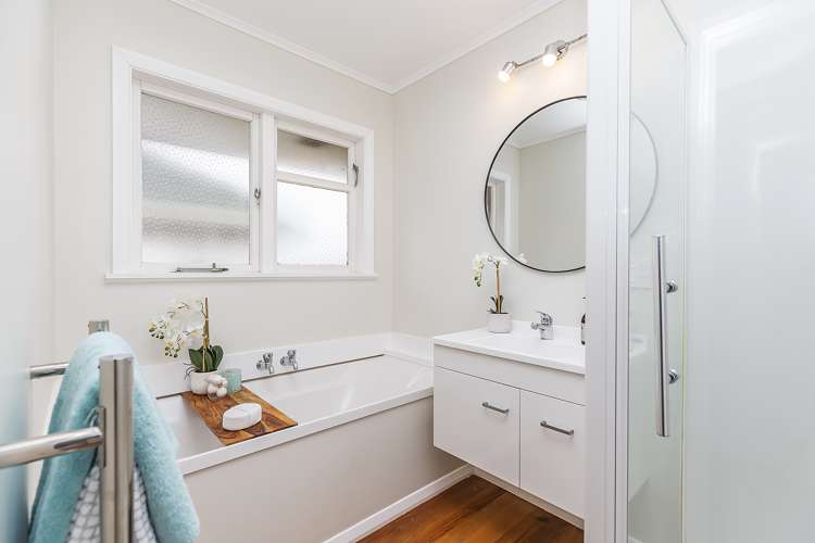 15 Handyside Street Tawa_11