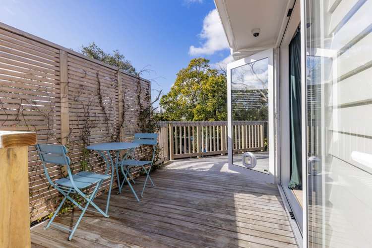 28 Sarona Avenue Glen Eden_12