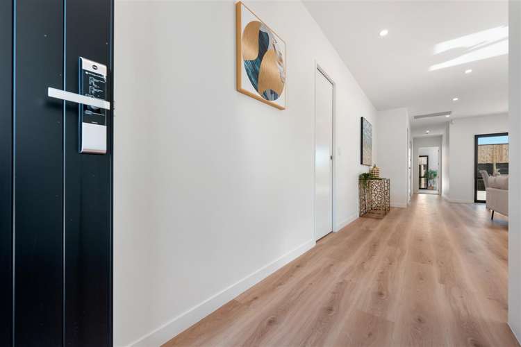 46 Whakairo Crescent Gulf Harbour_7