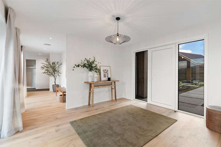 49 Stone Drive Cromwell_13