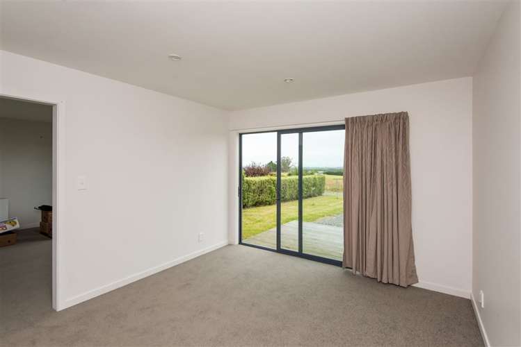 35 Mcleods Road Sefton_12