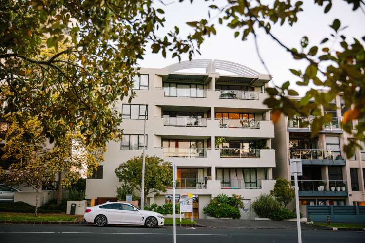 4c/23 George Street Newmarket_17