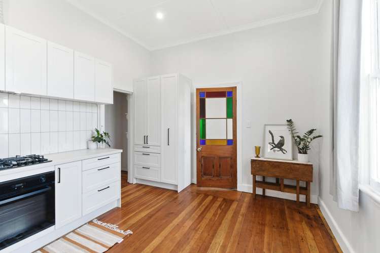 1B Burke Street_5