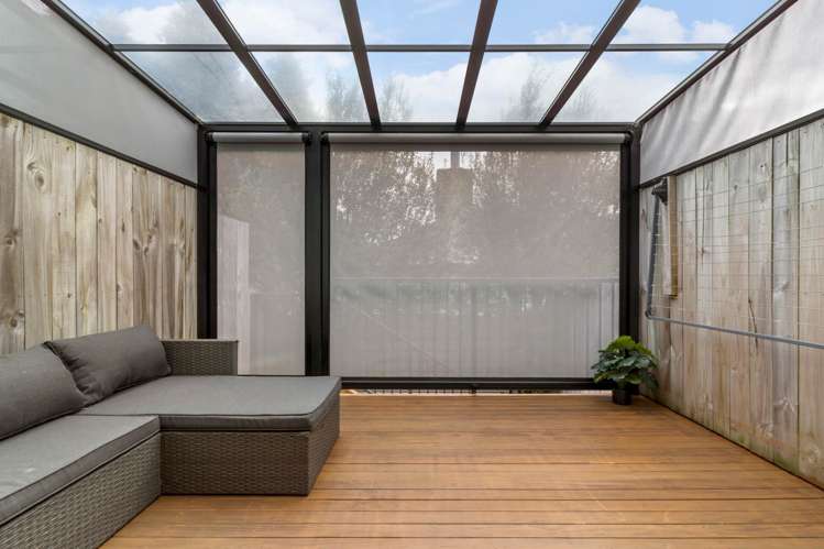 6/2 Brandon Road Glen Eden_13