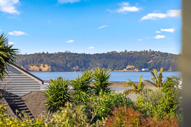 34 Spinnaker Drive Te Atatu Peninsula_9