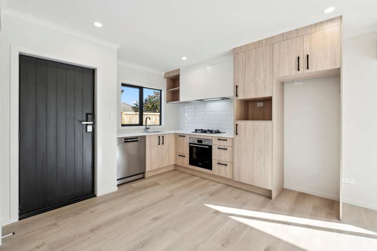425 Dey Street_4