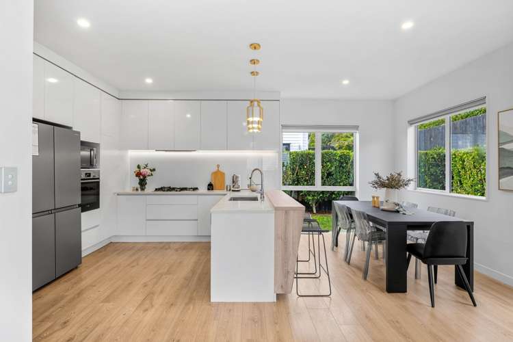 31B Weatherly Road Torbay_4